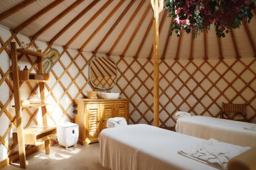 Bath house for up to 12 guests
