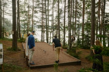 The game of petanque